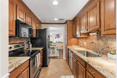 58 Needle Grove Point #B, North Providence, RI 02904 - Photo 5
