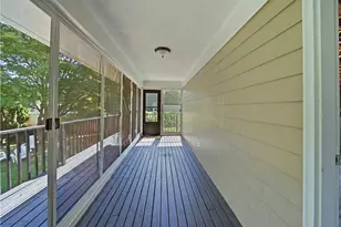 27 W River Pkwy, North Providence, RI 02904 - Photo 31