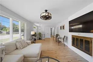 27 W River Pkwy, North Providence, RI 02904 - Photo 5