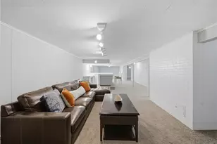 27 W River Pkwy, North Providence, RI 02904 - Photo 23