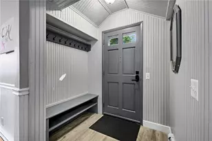 89 Interlocken Rd, East Providence, RI 02914 - Photo 5