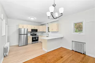110 Ausdale Rd, Cranston, RI 02910 - Photo 17