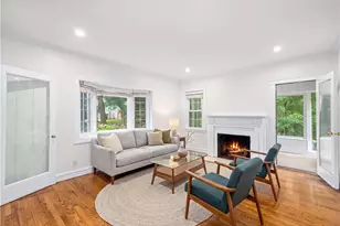 110 Ausdale Rd, Cranston, RI 02910 - Photo 7