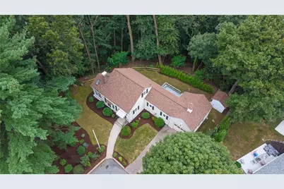 110 Ausdale Road, Cranston, RI 02910 - Photo 31