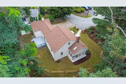 110 Ausdale Road, Cranston, RI 02910 - Photo 29