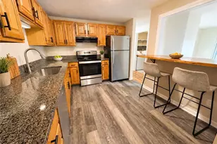 2709 Pinewood Dr, Smithfield, RI 02917 - Photo 9