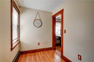 222 Peckham Ave, Middletown, RI 02842 - Photo 17