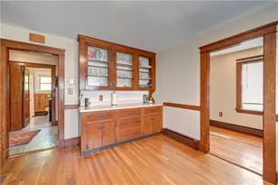 222 Peckham Ave, Middletown, RI 02842 - Photo 15