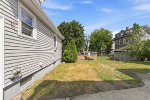 16 Fales St, Central Falls, RI 02863 - Photo 5