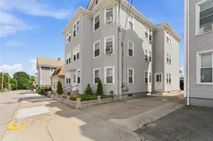 16 Fales St, Central Falls, RI 02863 - Photo 3