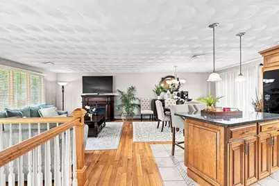 5 Kent Avenue, East Providence, RI 02914 - Photo 23
