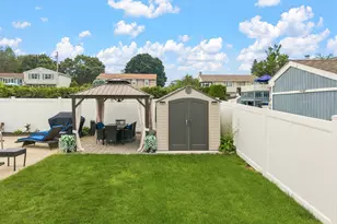 5 Kent Ave, East Providence, RI 02914 - Photo 7