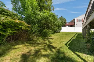 73 Harrison St, Cumberland, RI 02864 - Photo 35