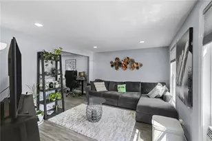 73 Harrison St, Cumberland, RI 02864 - Photo 3