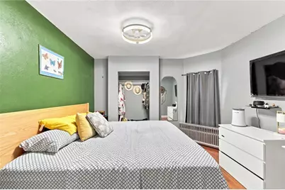 353 Smithfield Avenue, Pawtucket, RI 02860 - Photo 11