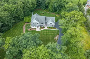 95 Taggart Ct, East Greenwich, RI 02818 - Photo 1