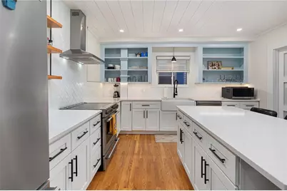 31 Slocum Street, Newport, RI 02840 - Photo 9