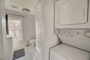 3351 Post Rd, Warwick, RI 02886 - Photo 17