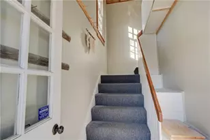 3351 Post Rd, Warwick, RI 02886 - Photo 7