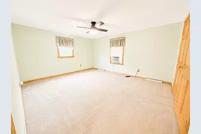 60 Martin Street, East Providence, RI 02914 - Photo 9