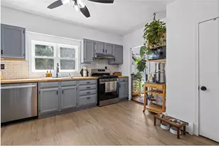 276 S Clarendon St, Cranston, RI 02910 - Photo 5