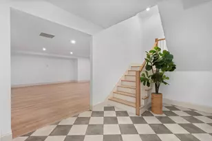 251 Slater Ave, Providence, RI 02906 - Photo 41