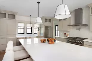 251 Slater Ave, Providence, RI 02906 - Photo 13