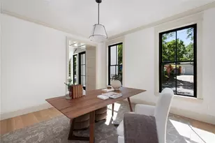 251 Slater Ave, Providence, RI 02906 - Photo 21