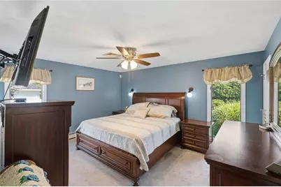 32 Red Cedar Lane, North Providence, RI 02904 - Photo 9