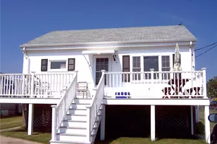 4 Arbeth Rd, Narragansett, RI 02879 - Photo 1