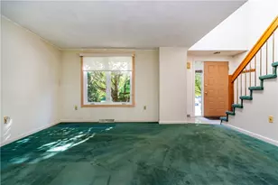 248 Mayfield Ave, Cranston, RI 02920 - Photo 27