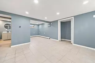 40 Sherwood St, Providence, RI 02908 - Photo 13