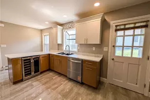 184 Cumberland St, Providence, RI 02908 - Photo 7