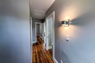 184 Cumberland St, Providence, RI 02908 - Photo 23