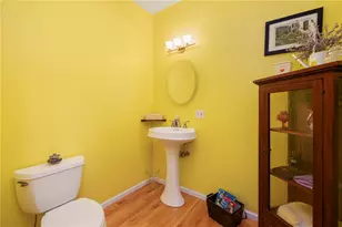 15 W Bluebird Ln, Cranston, RI 02921 - Photo 17