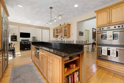 15 W Bluebird Lane, Cranston, RI 02921 - Photo 7
