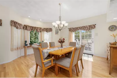 15 W Bluebird Lane, Cranston, RI 02921 - Photo 13
