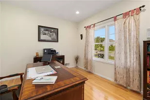 15 W Bluebird Ln, Cranston, RI 02921 - Photo 19