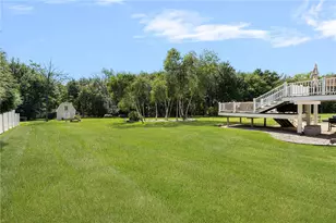 15 W Bluebird Ln, Cranston, RI 02921 - Photo 41