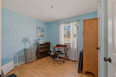 231 Maple Avenue #201, Newport, RI 02840 - Photo 13