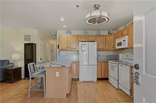 231 Maple Ave, Newport, RI 02840 - Photo 1