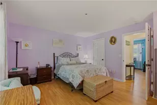 231 Maple Ave, Newport, RI 02840 - Photo 11