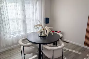 51 Lynch St, Providence, RI 02908 - Photo 11