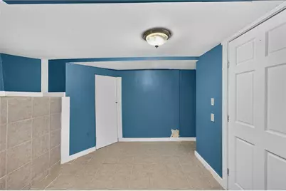 33 Pekin Street, Providence, RI 02908 - Photo 21