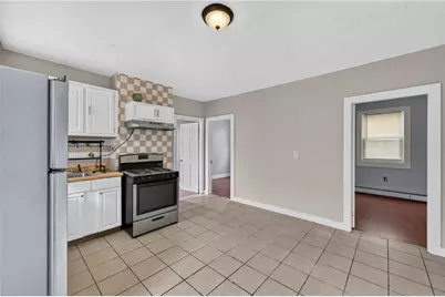 33 Pekin Street, Providence, RI 02908 - Photo 5