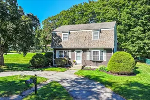 14 Sutton St, Smithfield, RI 02828 - Photo 1