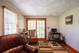 14 Sutton St, Smithfield, RI 02828 - Photo 19