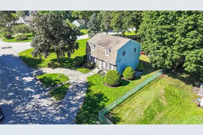 14 Sutton Street, Smithfield, RI 02828 - Photo 5