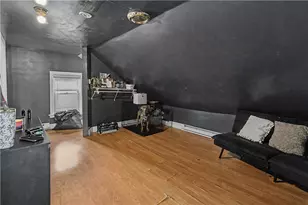 1 Hale St, Providence, RI 02909 - Photo 21