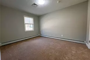 927 Elm St, Woonsocket, RI 02895 - Photo 7